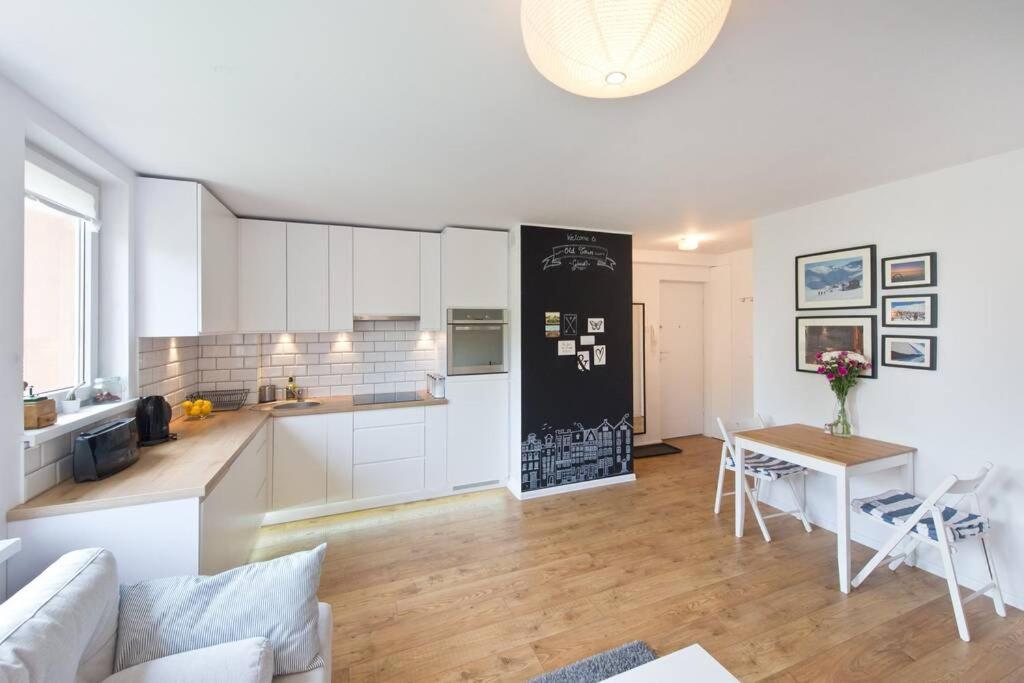 Cosy Old Town Gdansk Apartment Luaran gambar